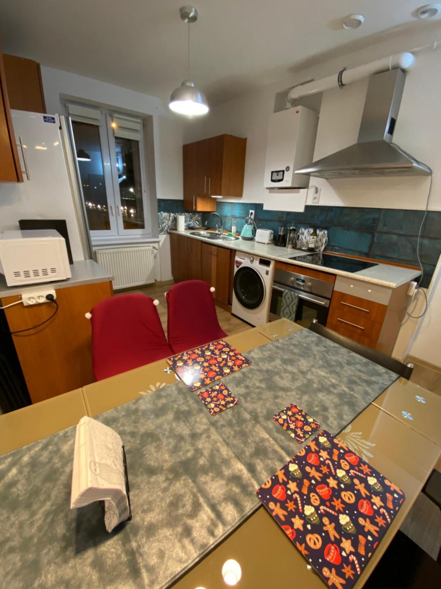 Apartament Czytelnia - Parking Gratis بوزنان المظهر الخارجي الصورة